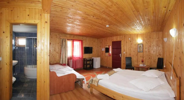 Четырёхместный номер Standard La Cristina