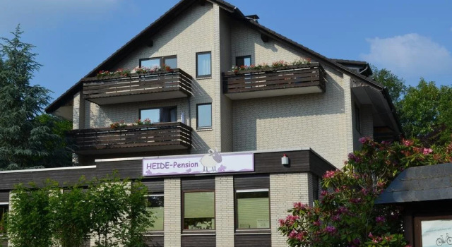 Heide´s Hotel Pension Bad Bevensen, Забронировать Отель Отели Бад-Бевензен 3 звезды, 3*