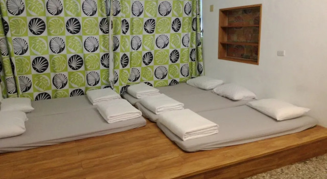 Komfortowy pokój Caitlyn Hostel II