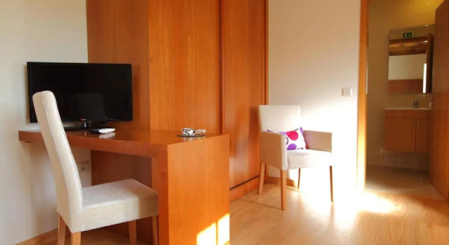 Quinta dos Meireles, Rezervați Hotel Hoteluri de 4 stele în Talhadas, 4*