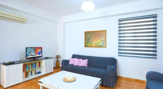 Paola House, Забронировать Апартаменты/квартира Агнитсини 