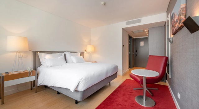 Номер Superior с балконом Pestana Cidadela Cascais - Pousada & Art District