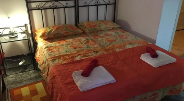 B&B MISTRAL di Lizzio Salvatore, Book Bed and Breakfast Hotels in Sicily with Parking, Parking