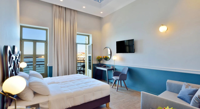 Номер Deluxe с балконом и с видом на море Elia Palatino Hotel