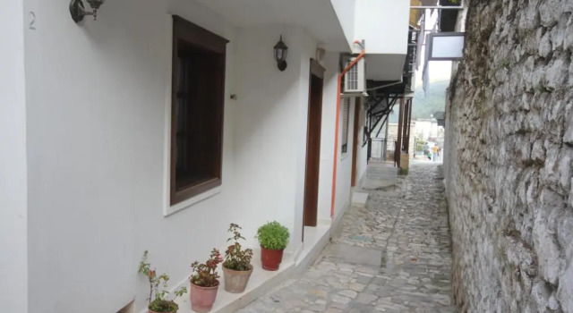 Apartment Altin in old town, Prenota Appartamento Appartamenti a Berat County, Appartamento