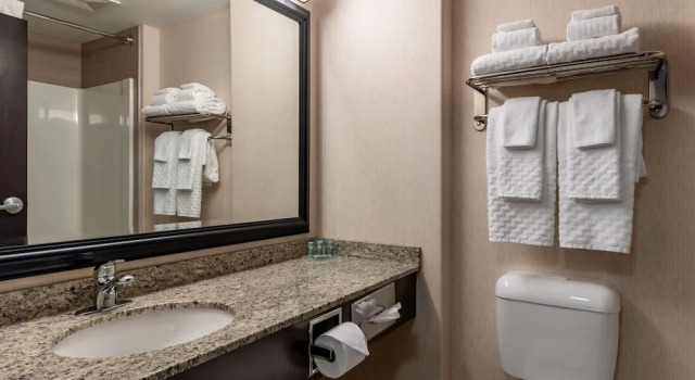 Семейный люкс Best Western Bonnyville Inn & Suites
