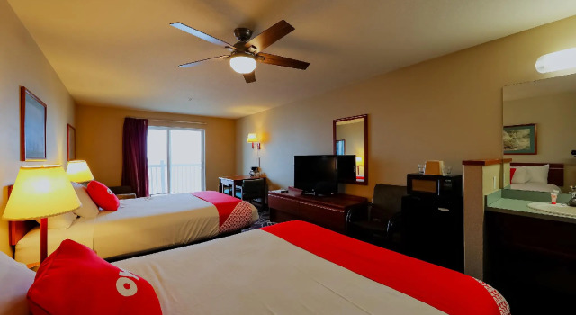 Двухместный номер Standard с балконом и с видом на океан Siletz Bay Beachfront Hotel by OYO Lincoln City