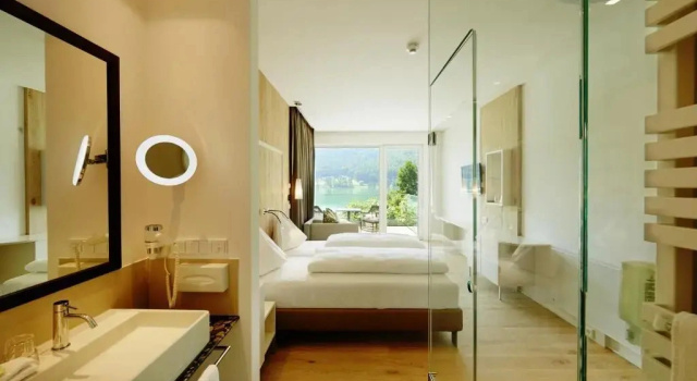 Двухместный номер Standard с балконом Amerika-Holzer Hotel & Resort