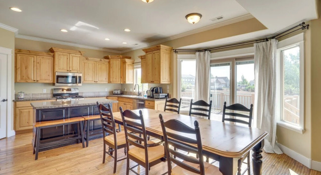 Коттедж Spacious Utah Retreat w/ Deck, Grill & Fire Pit!