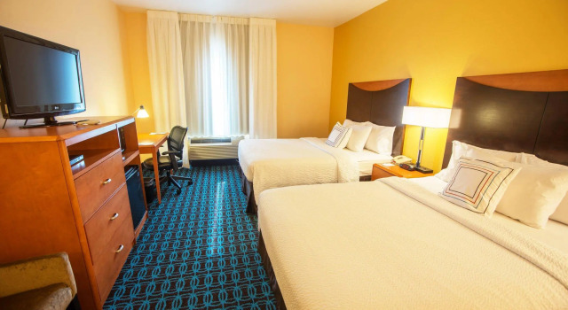 Четырёхместный номер Standard Fairfield Inn and Suites by Marriott Bartlesville