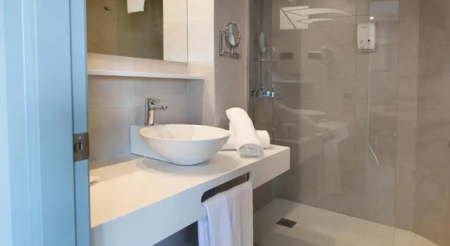 Трёхместный номер Premium GHT SAgaró Mar Hotel