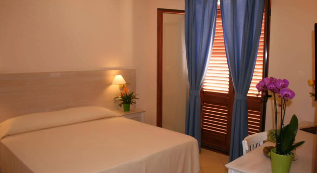 Hotel La Loggia, Book Hotel Tortora Calabria