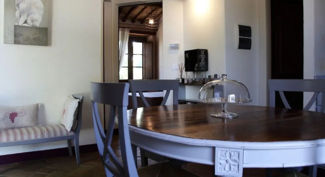 La Tana del Bianconiglio, Book Hotel Hoteller i Val d'Orcia med pool, Swimmingpool
