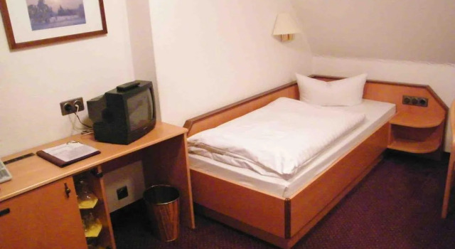 Drei Schwäne, Prenota Hotel Zeitz 
