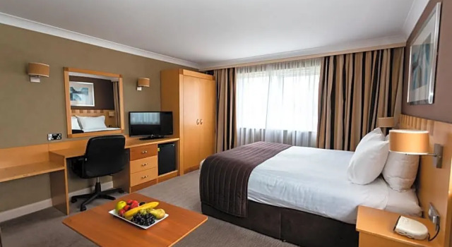 Номер Executive Holiday Inn A55 Chester West by IHG