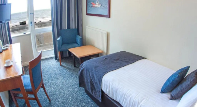Одноместный номер Standard с балконом Sandbanks Hotel