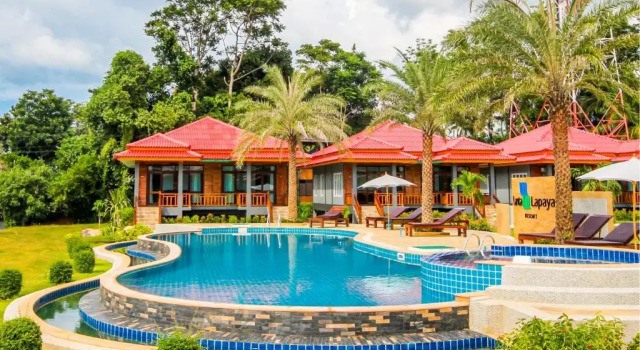 Семейный номер Standard с видом на бассейн Lanta Lapaya Resort