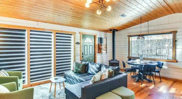 Коттедж Mtn-view Haven w/ Hot Tub: 9 Mi to Dtwn Bailey