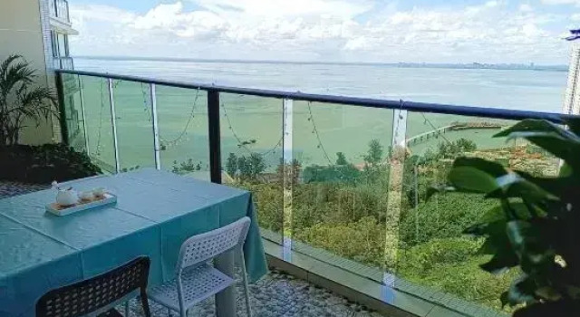 Люкс Beihai yezi seaview garden balcony apartment