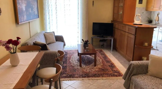 Bright apartment in Nea Palatia • Oropos, Забронировать Апартаменты/квартира Апартаменты Ороп, Апартаменты/квартира
