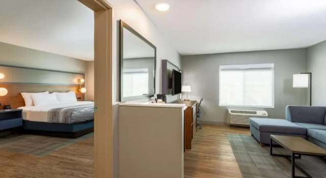 Двухместный люкс c 1 комнатой AmericInn by Wyndham San Angelo