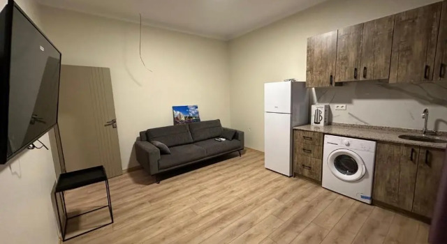 Полулюкс Roj Suite