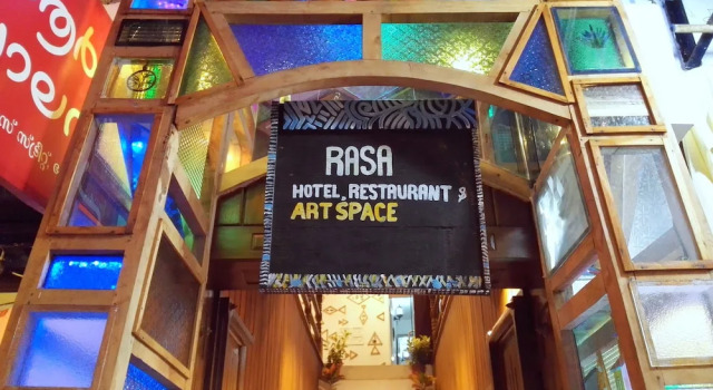 Rasa Hotel, Restaurant & Art Space, Забронировать Отель Отели штата Кералы с парковкой, Парковка