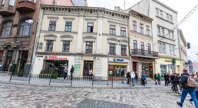 2 Kn. Romana Apartment, Забронировать Апартаменты/квартира Апартаменты Львова, рядом с Дворец Дедушицких, Апартаменты/квартира