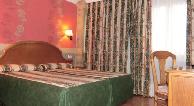 Двухместный номер Standard с балконом Hotel Las Ruedas
