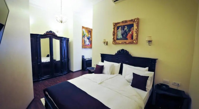 Palace Residence