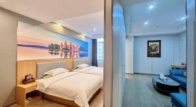 Люкс Deluxe China Youth International Hotel