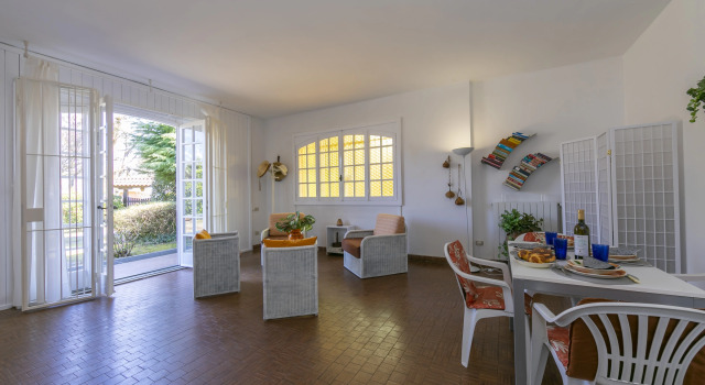 Residenza Fontana - Happy Rentals, Забронировать Отель Испра Provincia di Varese
