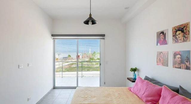Primer Piso condo , 3 Recamaras+2.5 baños +alberca