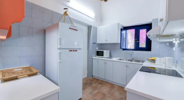 Вилла Peggy's Place, Traditional Cycladic House in Drios