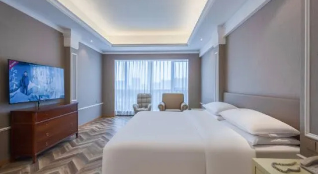 Люкс Executive Berlin Hotel (Ningbo Fenghua Libang Plaza)