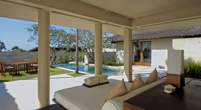Вилла с бассейном с 2 комнатами The Balé Nusa Dua by LifestyleRetreats