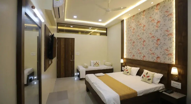 Номер Superior VL Patil Stays & Banquets