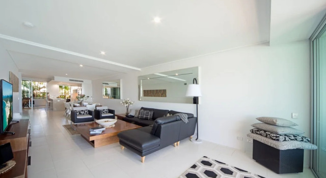 On the point, Забронировать Отель Отели Whitsundays 3 звезды, 3*
