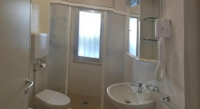 Трёхместный номер Economy California Pastry Hotel