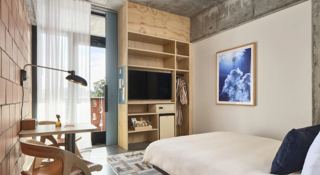 Двухместный номер Standard с балконом The Carpenter Hotel