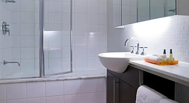 Четырёхместный номер Standard Park Inn by Radisson Melbourne Carlton