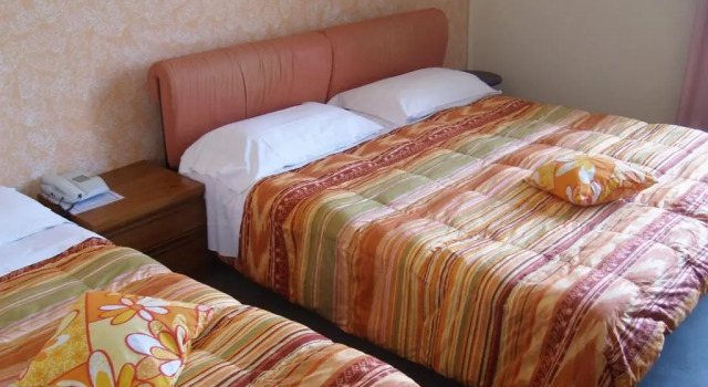 Четырёхместный номер Standard Hotel Giannina