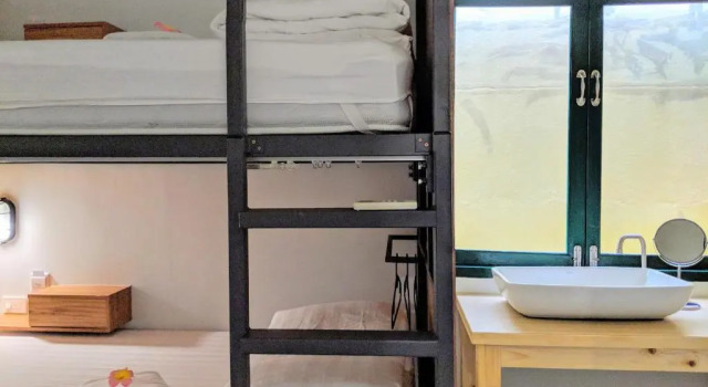 Двухместный номер Standard Peace Factory Hostel