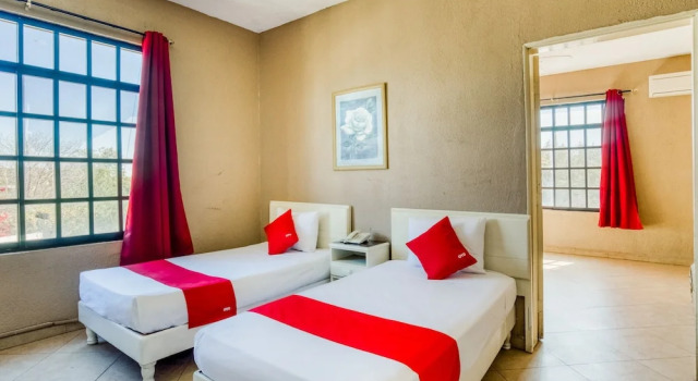 Hotel Kasino, Забронировать Отель Монтеморелос штат Нуэво-Леон