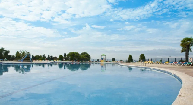 Castell Montgri - Mobile Homes by Lifestyle Holidays, Забронировать Кемпинг Кемпинги и глэмпинги Торроэлья-де-Монгри, Кемпинг