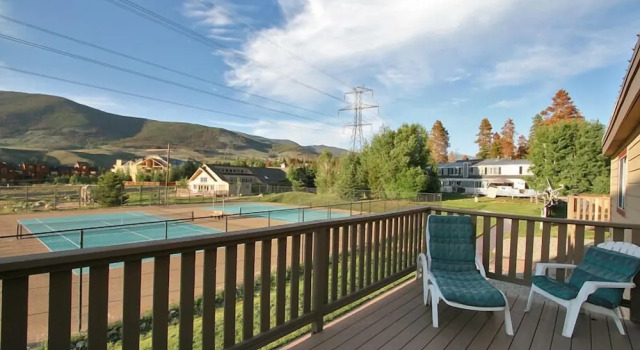 Номер Standard с 4 комнатами Swan Mountain Resort