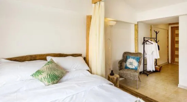 Люкс Deluxe Butterfly Mom Idyllic View Guesthouse