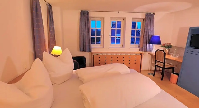 Fiester Hannes, Reservar Hotel Burbach Renânia do Norte-Vestfália