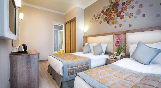 Fatih Hotel Corner