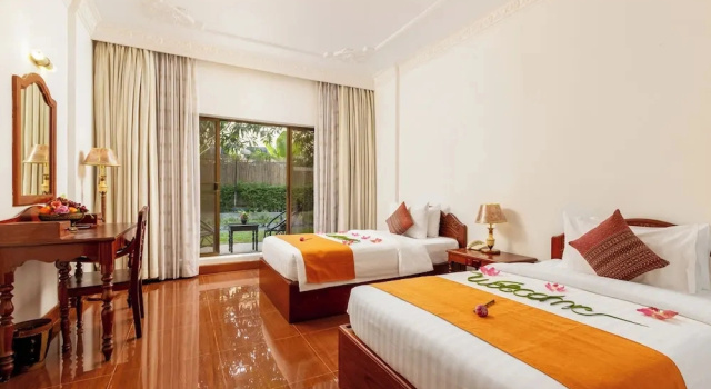 Номер Standard с балконом YASODHARAPURA Residence
